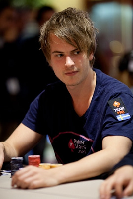 Виктор Блум