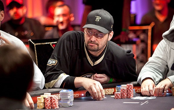 Фил Хельмут