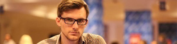Андрей Патейчук заключил контракт с Poker Job