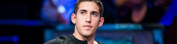 Дэн Колман признался, что в 17 лет использовал мультиаккаунтинг