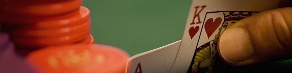 Офлайн покер для новичков: защитите свою руку от любопытных глаз!