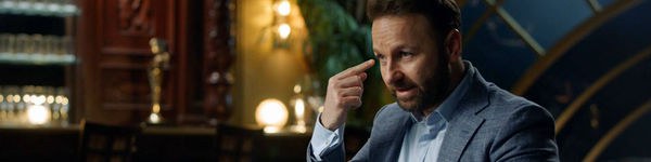 Негреану учит игре в покер