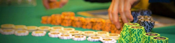 Дайджест: второй титул для Питерса на SHRPO, и занос футболиста на WPT
