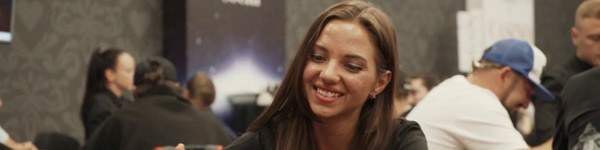 Дарья Фещенко вступила в ряды «восьмерок»