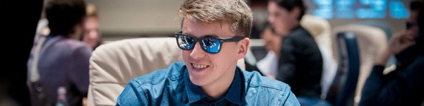 Филатов занес порядка $60 тысяч в онлайне