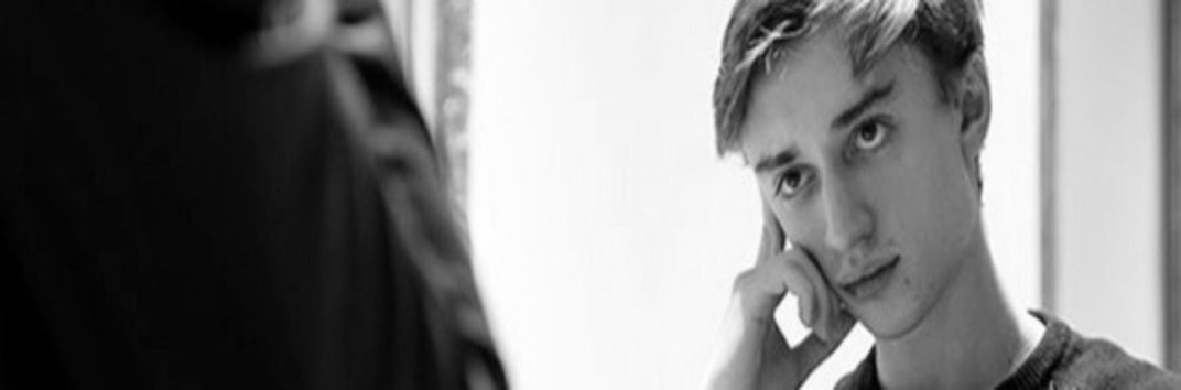 Чемпион мира по шахматам станет профессиональным покеристом