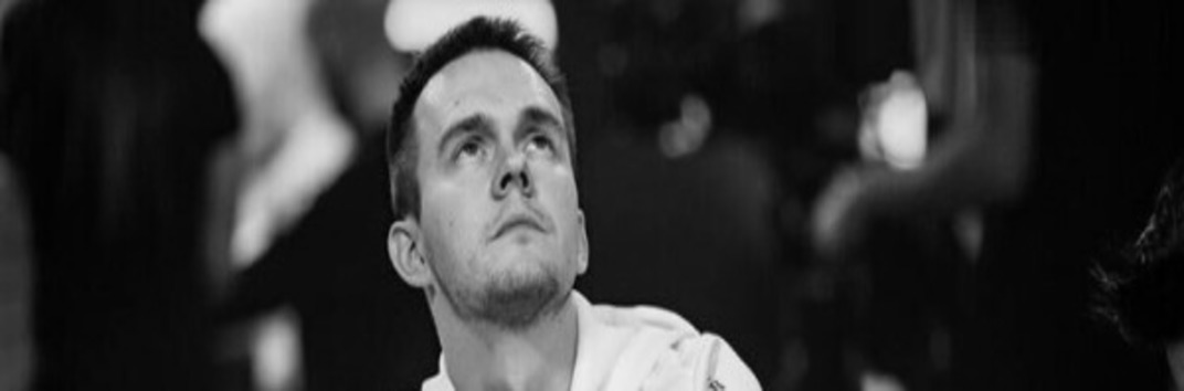 Никита Бодяковский в финале турнира суперхайроллеров на partypoker