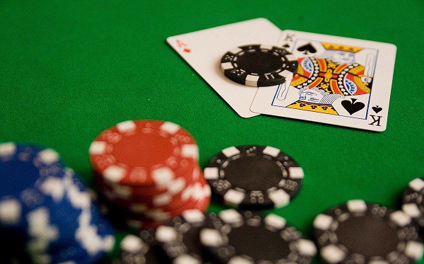 Покерный стол