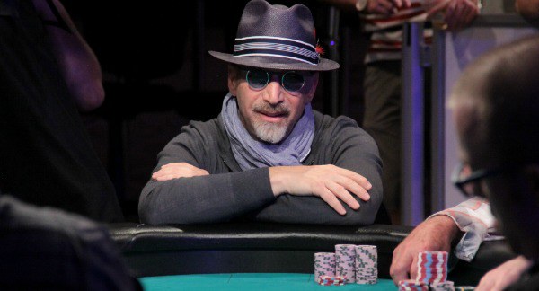 Нил Блумфилд