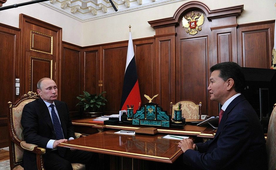 илюмжинов путин