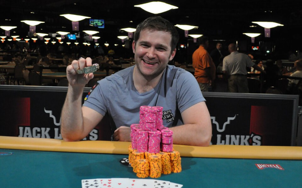 Качалов с браслетом