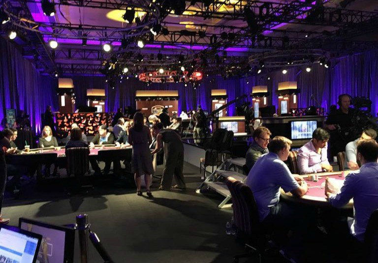 покер турнир