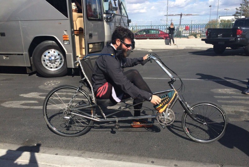 дэн билзерян