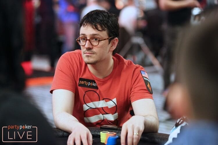 Айзек Хэкстон