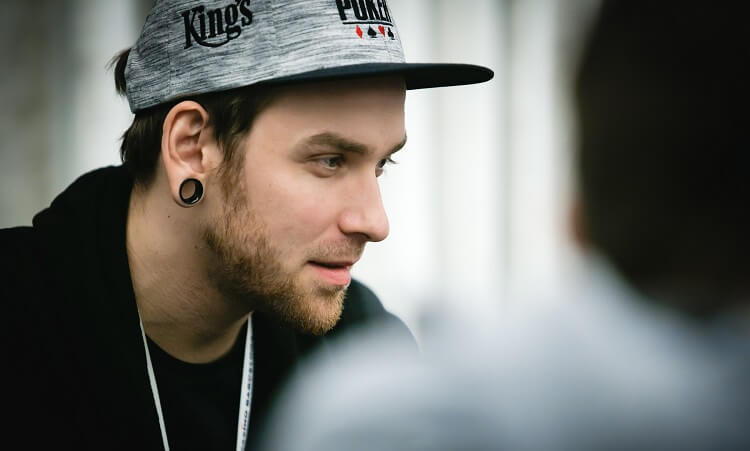 анатолий зырин