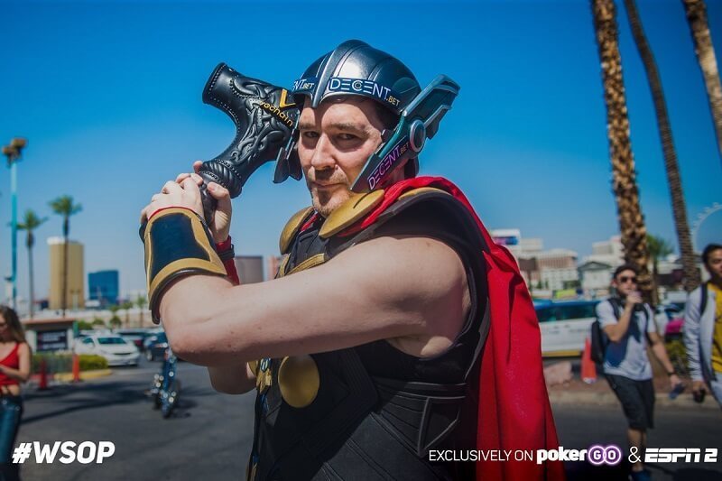 Фил Хельмут