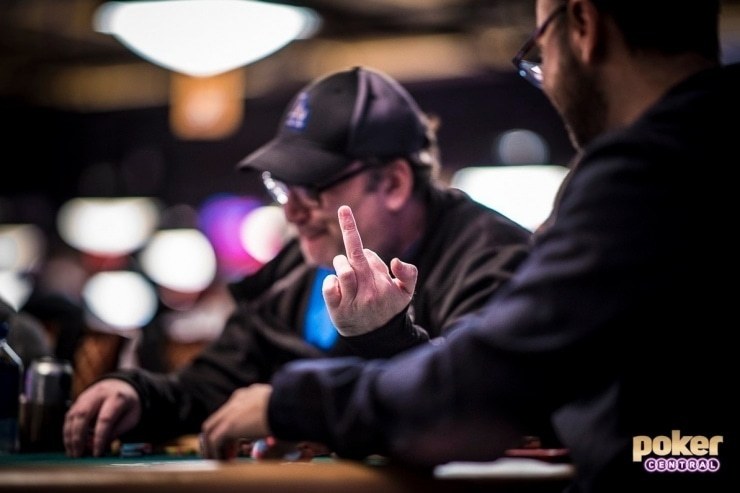 фил хельмут