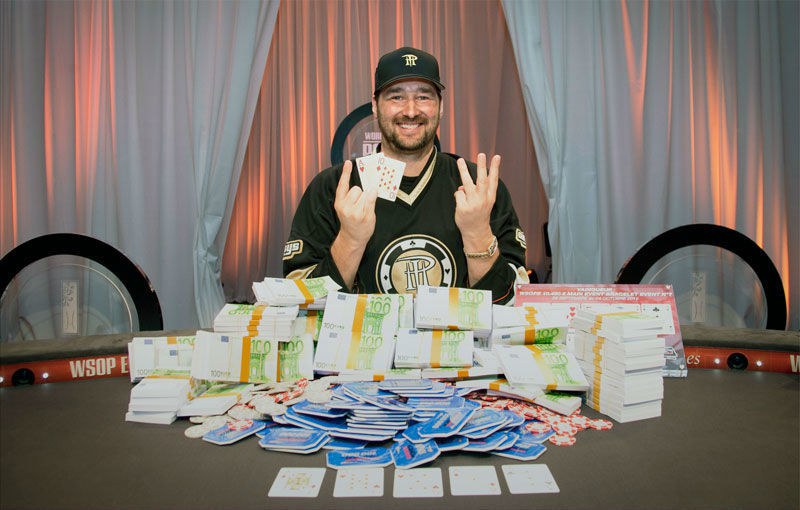 фил хельмут