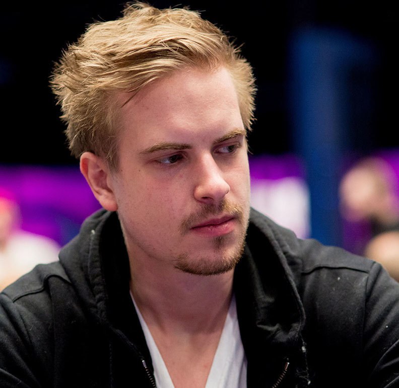 Виктор Блом