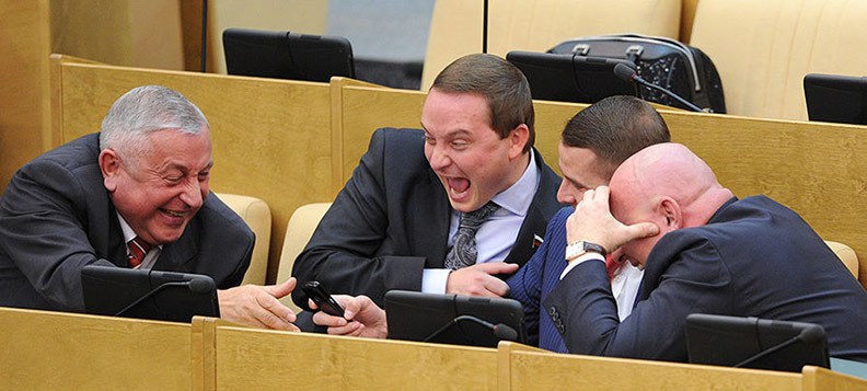 Роман Худяков