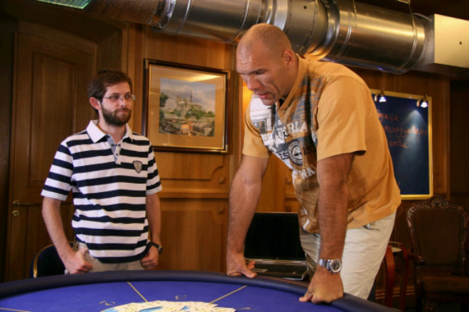 николай валуев