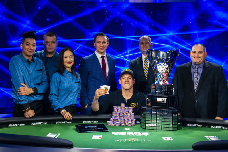 алекс фоксен