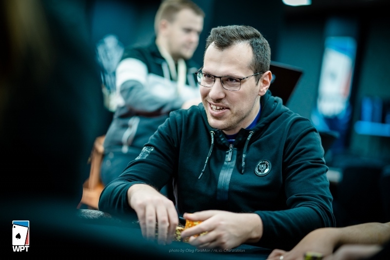 Артур Мартиросян