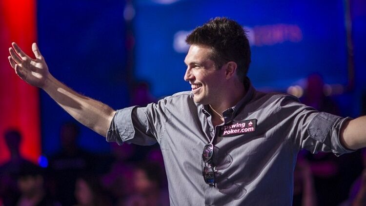 Дуглас Полк вызвал на хедз-ап-поединки Дойла Брансона и Билла Перкинса